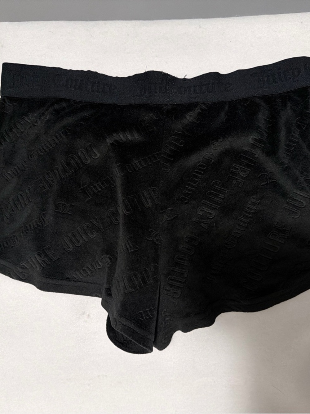 Juicy Couture Black Velour Lounge Shorts Size Small